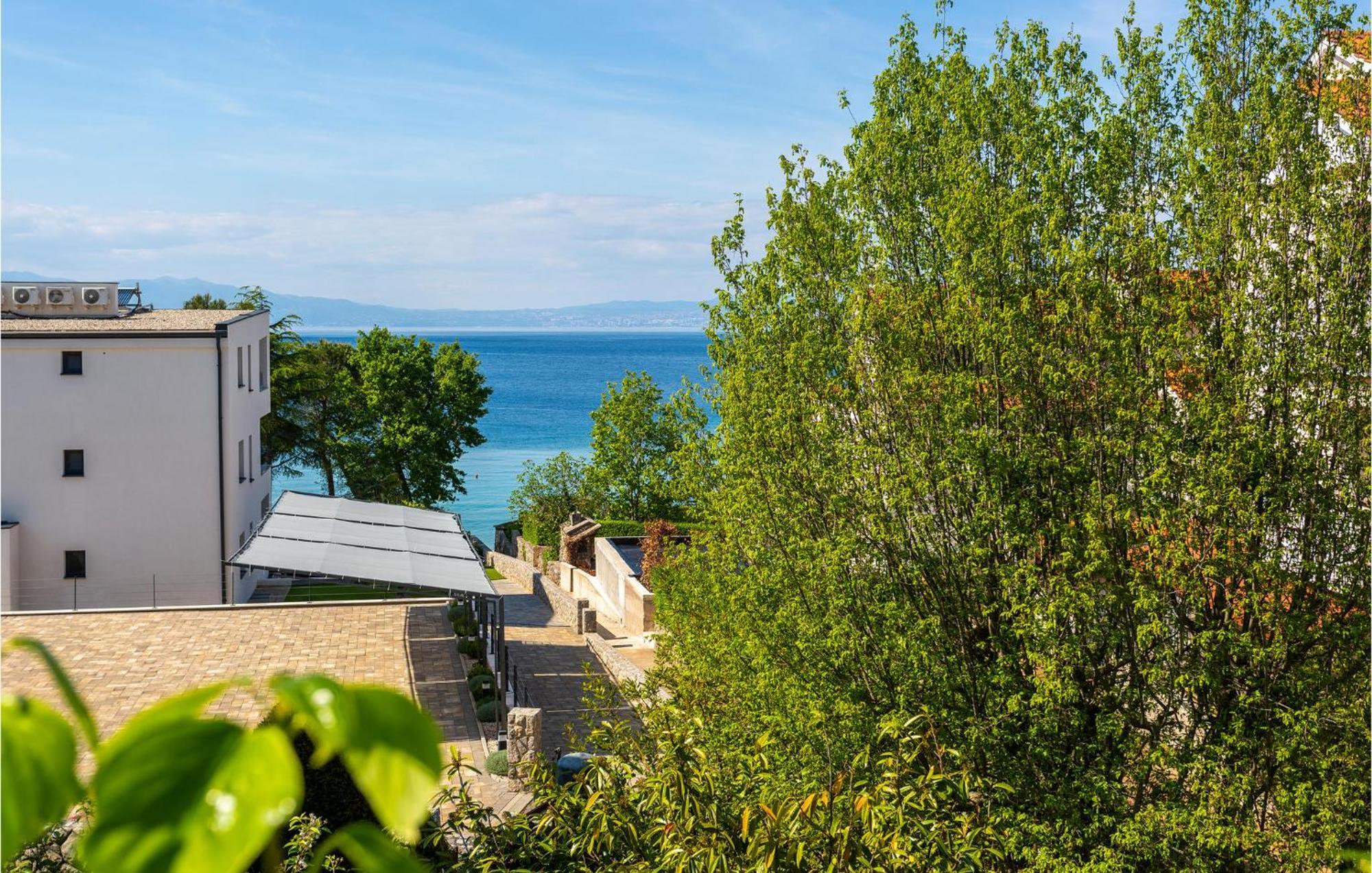 Gorgeous Apartment In Vantacici With Wifi Esterno foto